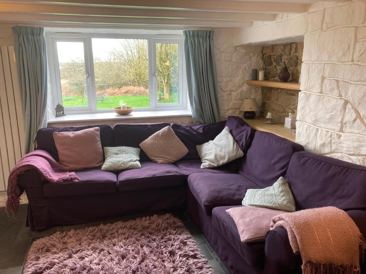 هيلستون Higher Trenear Farm B&B المظهر الخارجي الصورة