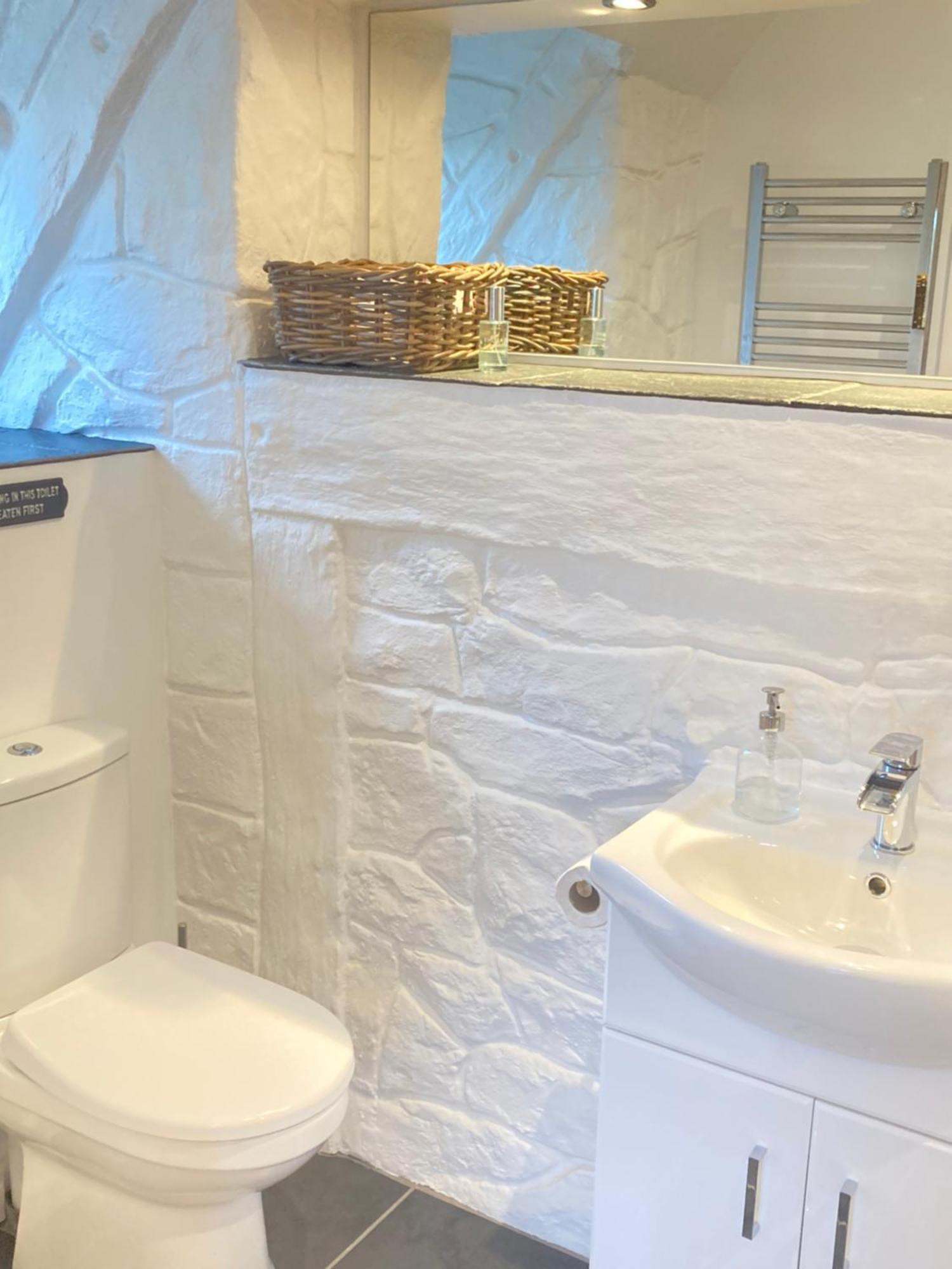 هيلستون Higher Trenear Farm B&B الغرفة الصورة